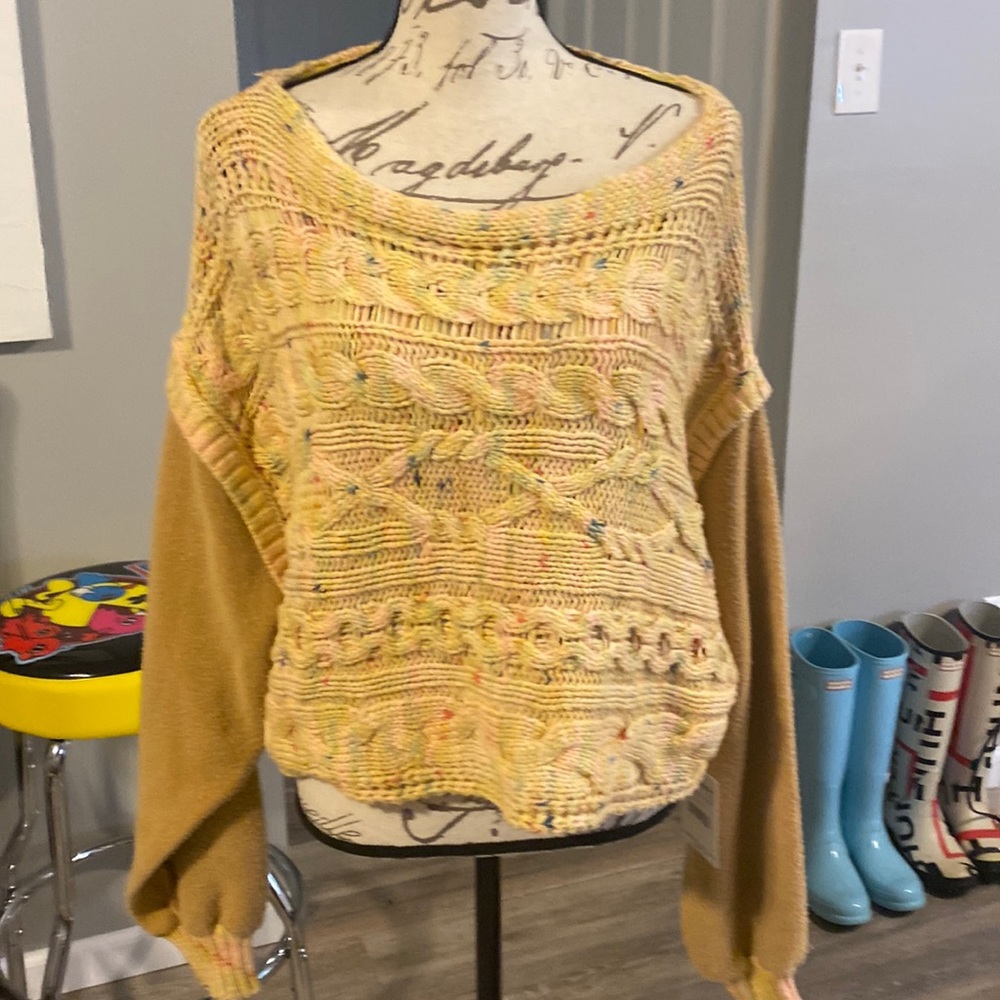 Free people sweater